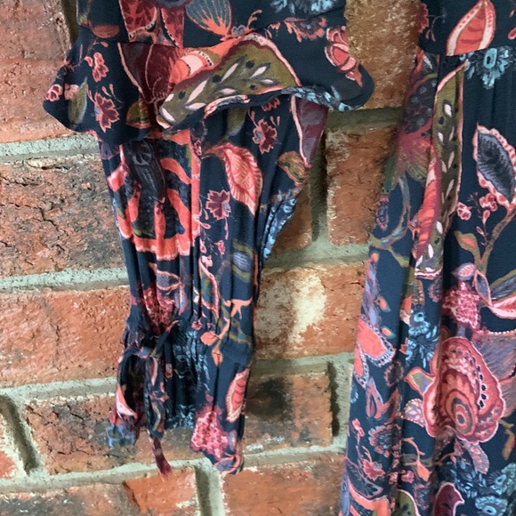 Loft Blue Coral Hydrangea Floral Ruffle Long Sleeve Dress - Picture 7 of 12